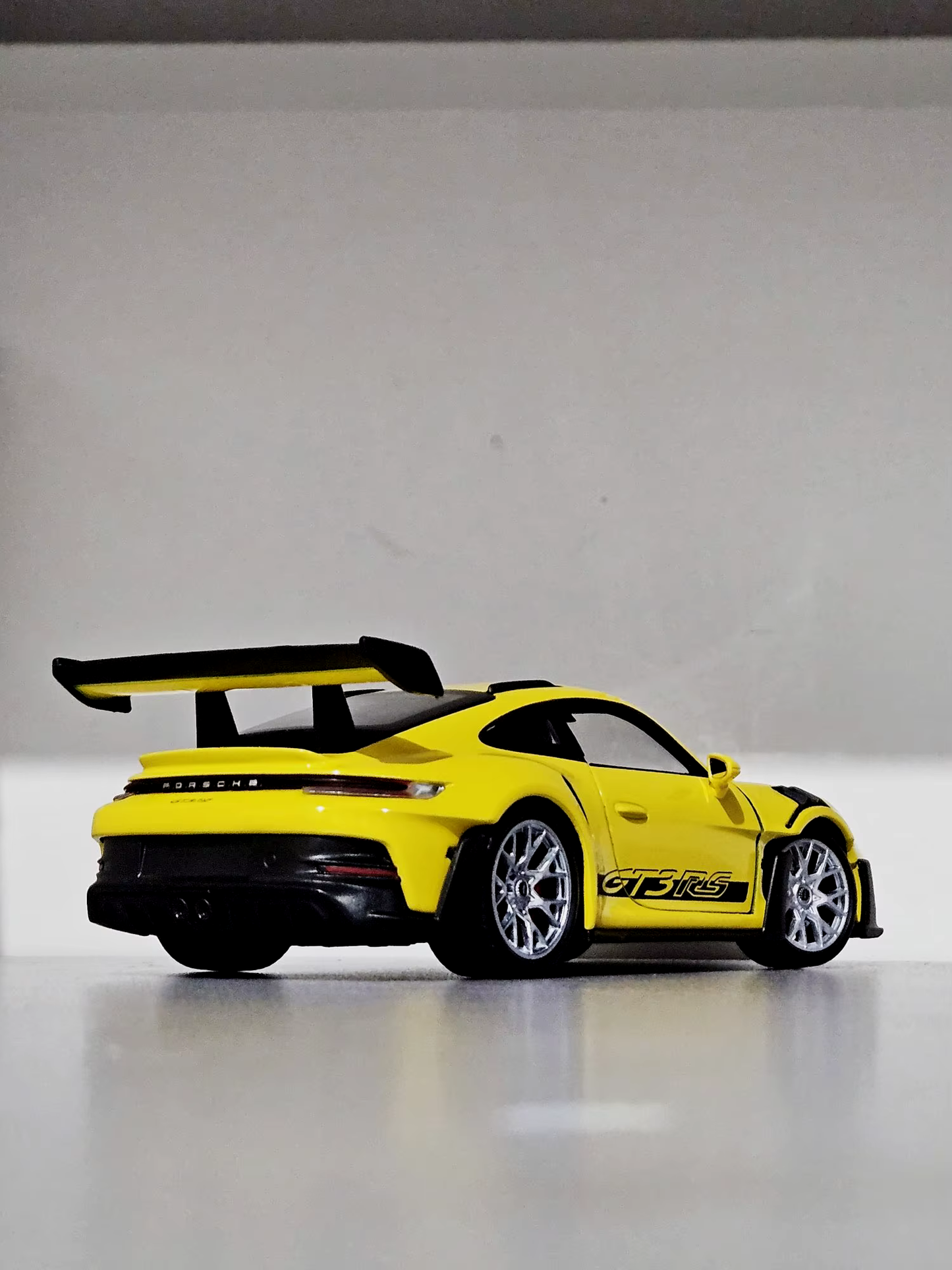 1:24 GT3 RS Alloy Sports Car